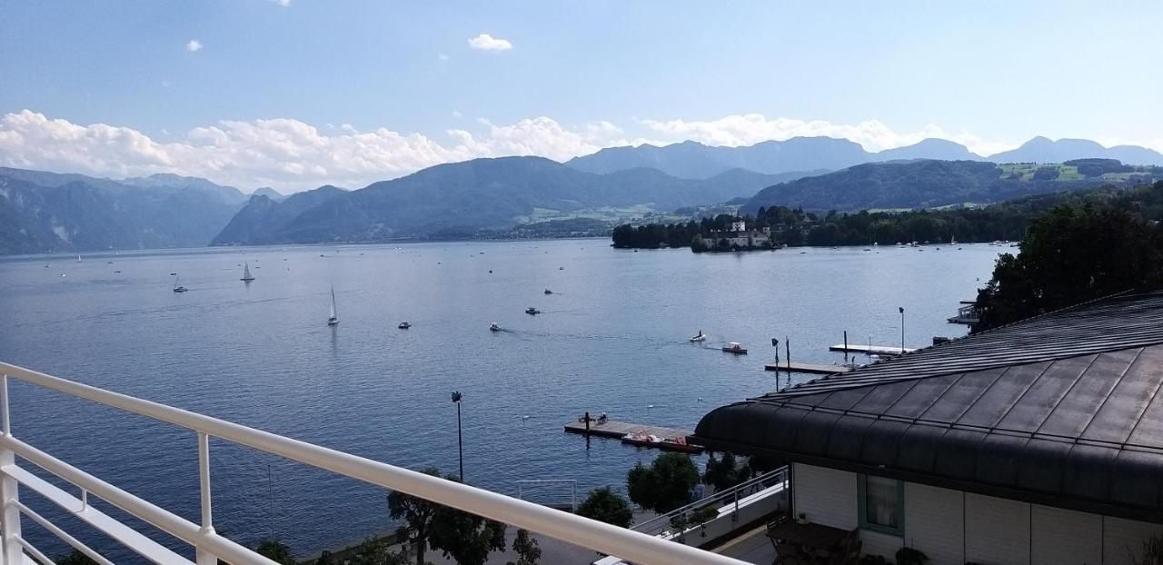 Fantastic Lake And Mountain View, First Row Lakeside Gmunden Ngoại thất bức ảnh